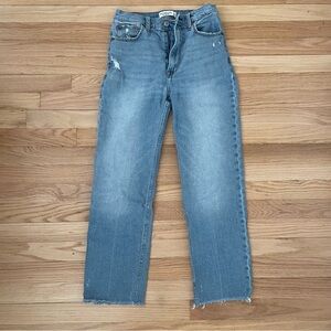 Abercrombie Ultra High Rise Ankle Straight Leg Jean